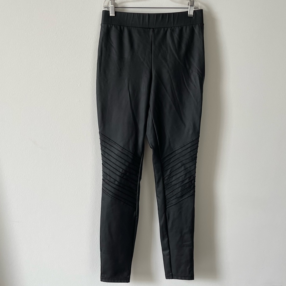 HUE Black Leather Leggings with Moto Knee Detail size S
